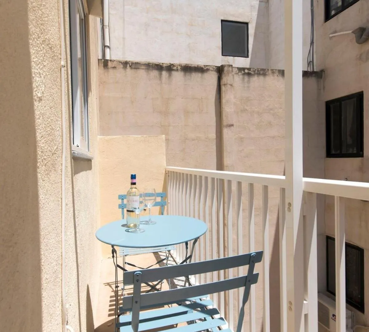 Urbanstays - Gzira 1 Bedroom Apartments By Shortletsmalta